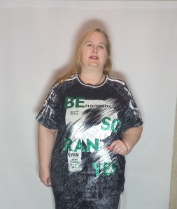 Туника велюр " BE-R- SO" черный